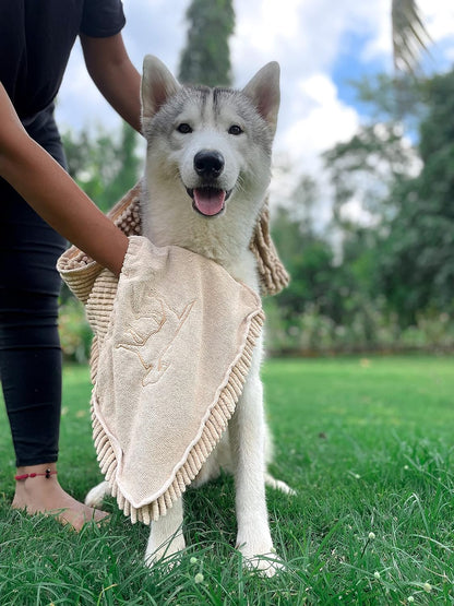 Quick Dry Towel for Dogs | Ultra Absorbent Microfiber Shammy | Extra Large 35X15 Size Dog Bath Towel | Comfortable Hand Pockets | Indoor Outdoor Use | Durable Material | Machine Washable